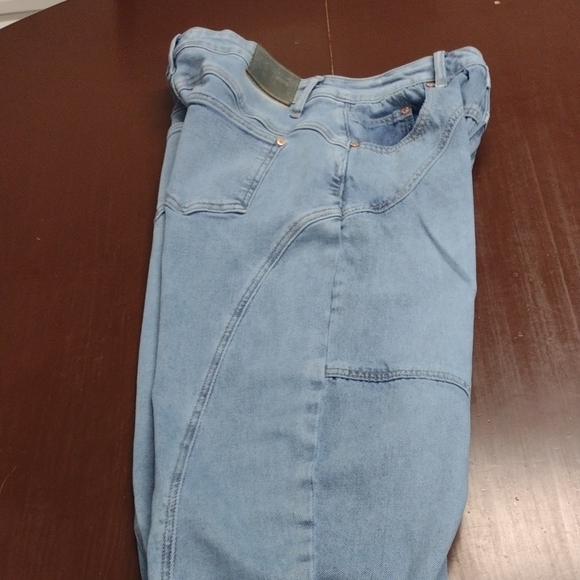 SAIGE Stylish Light Blue Barrel Leg or Wide Leg Jeans - Picture 13 of 16